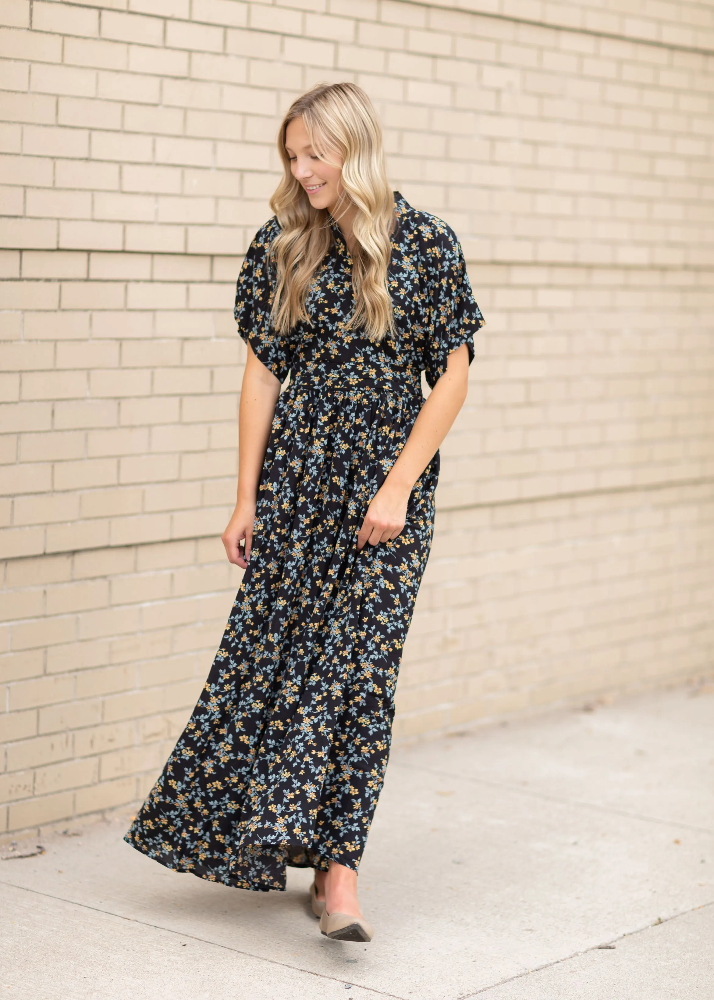 Black Floral V-Neck Maxi Dress