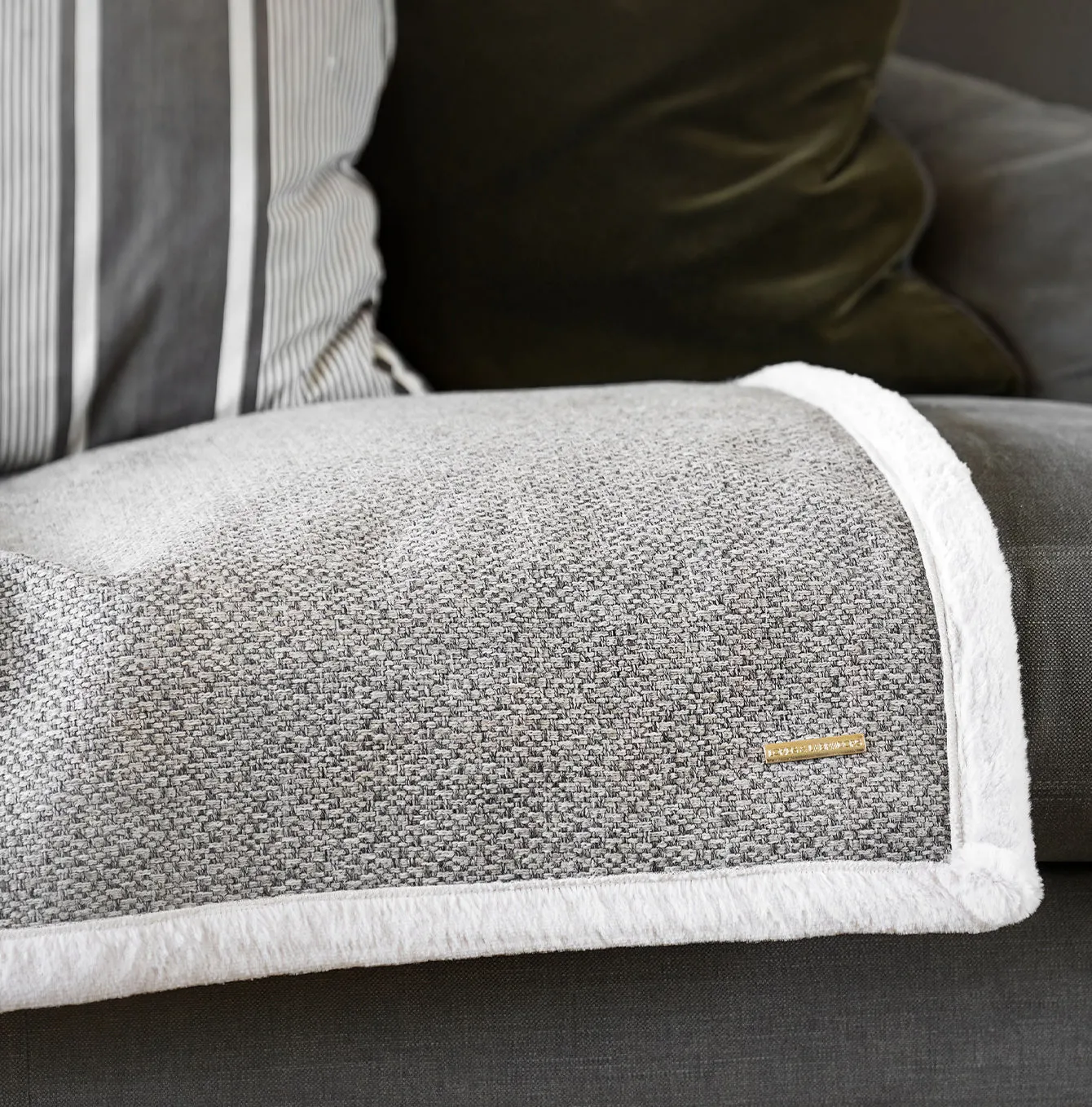 Essentials Herdwick Blanket in Pebble by Lords & Labradors