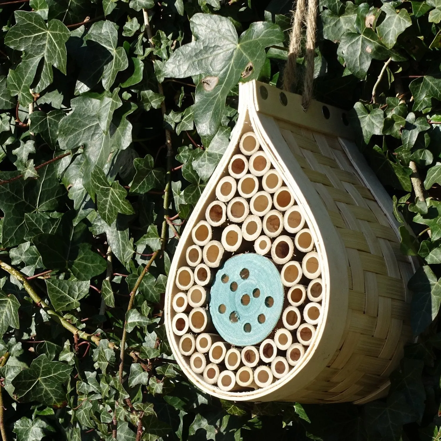 Wildlife World Dewdrop Bee & Bug Hotel
